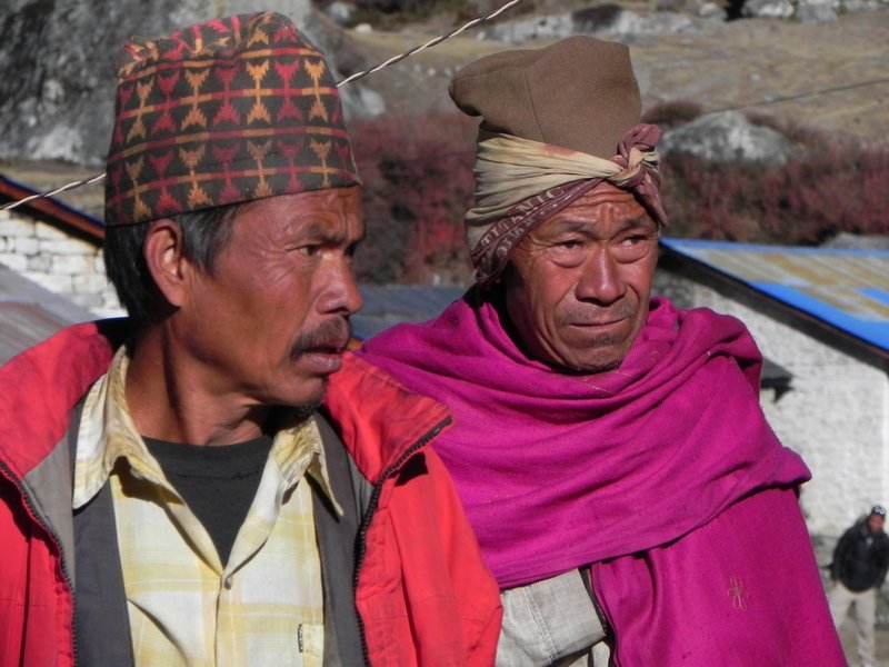Locals, Kyanjing Gompa