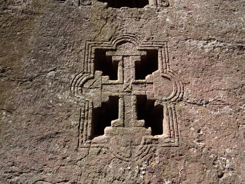Cross-shaped window, Bet Mikael