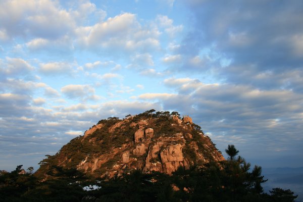 Lion's Peak