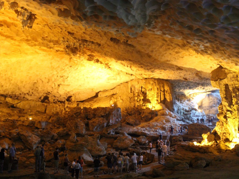 Third and largest chamber in Hang Sung Sot Cave, Halong Bay