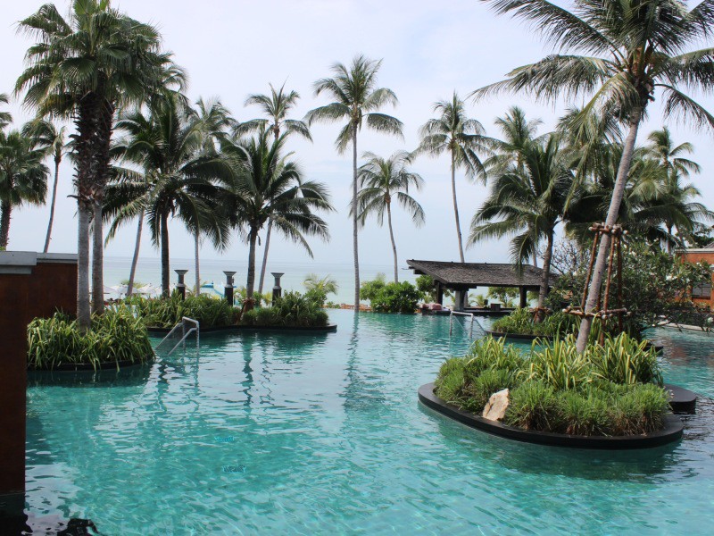 Pool at Mai Sumai resort looking toward the ocean, Koh Samui, Thailand