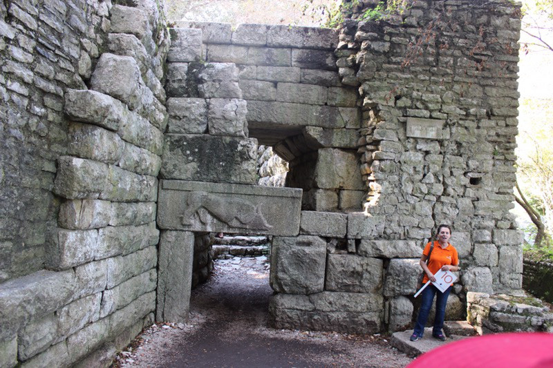 Protective fortifications with gate