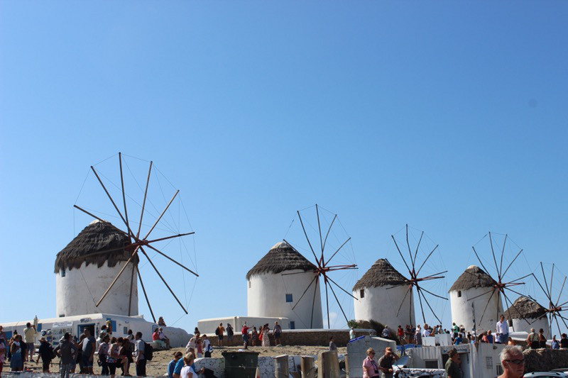 Venetian wind mills