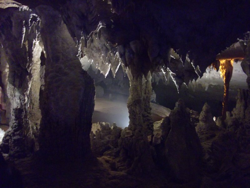 Kong Lo Cave 