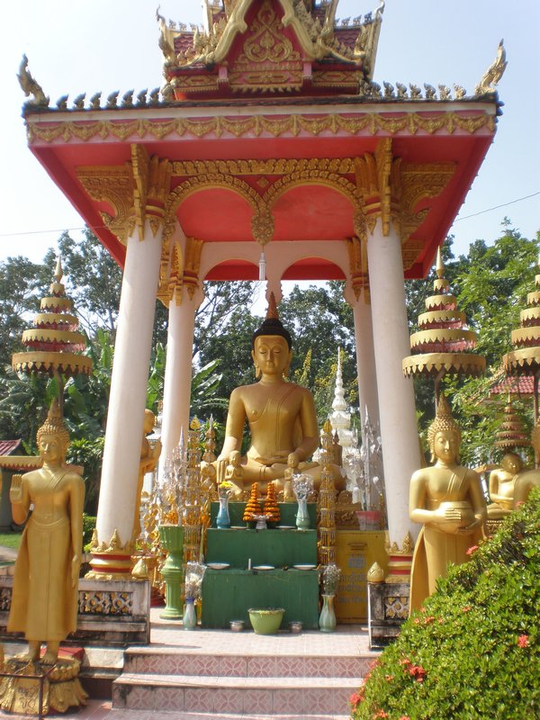 Buddha Statue at Wat Si Saket