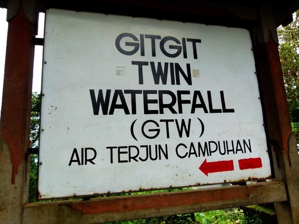 GitGit Twin Waterfalls
