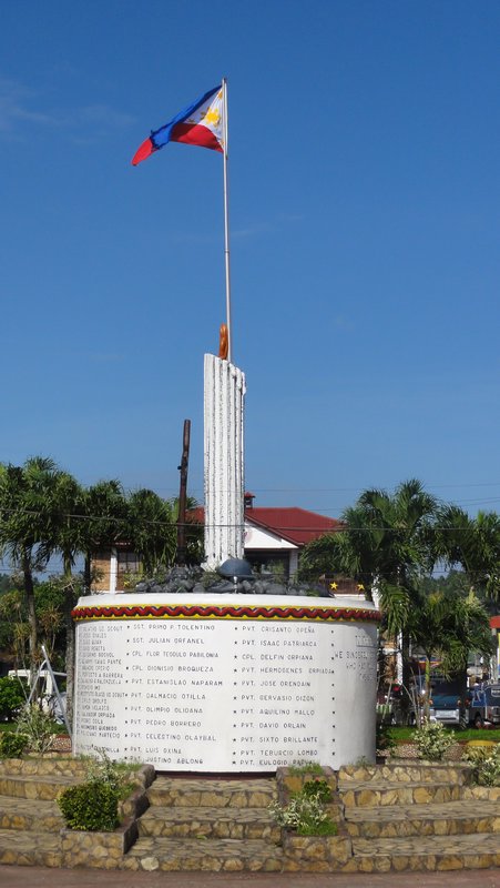 Guinobatan War Memorial