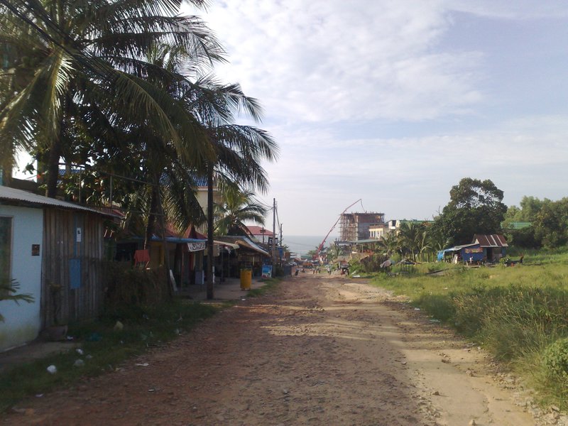 Sihanoukville road to the beach