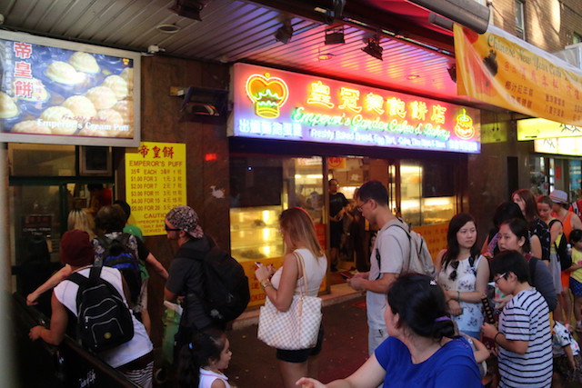 Chinatown - Queueing for dumplings