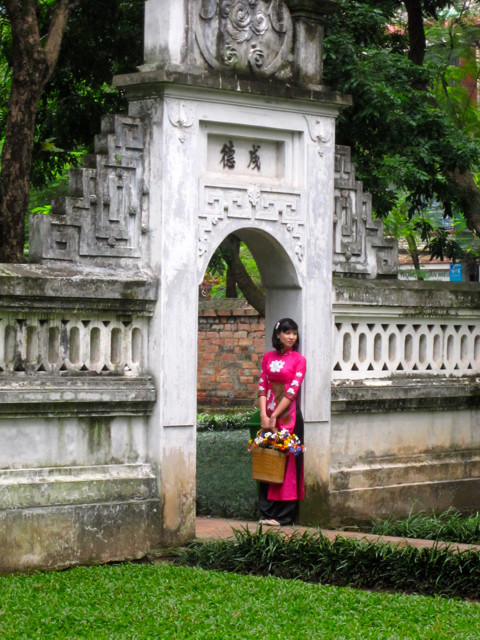 Hanoi Wandering