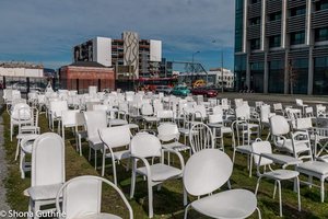 185 Chairs