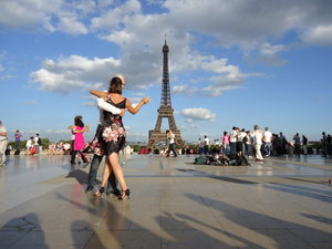 Waltzing in front of the Eiffel Tower