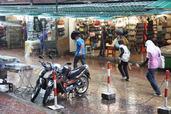 Monsunovader pa Petaling street