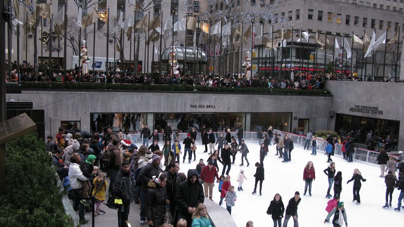 Rockefeller Center skaters