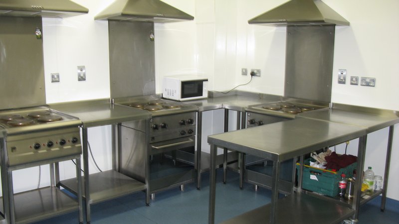 The self catering kitchen at Rowan Tree Hostel