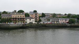 The bus arriving in Kinsale