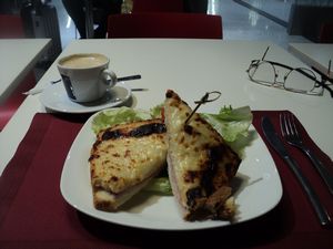 Breakfast at the Charles de Gaulle airport