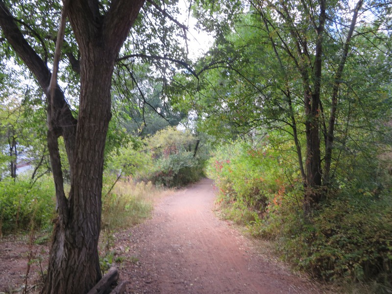 A walk on the trail by Schryver Park and Manitou Avenue 