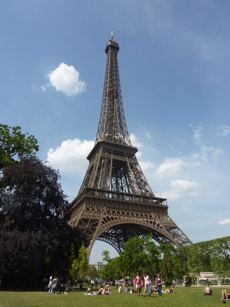 Picnic @ Eiffel