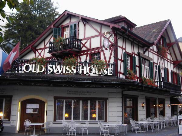 Swiss Pub