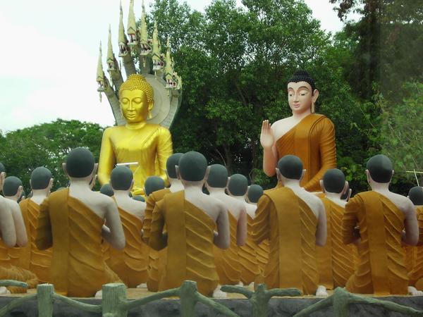 Statue Monks and Buddha
