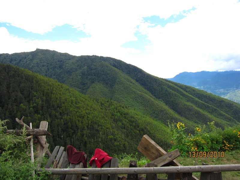 View from Neyphug Monastery