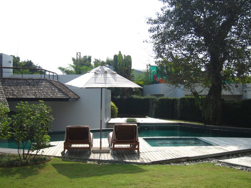 Pool Azaya Villas