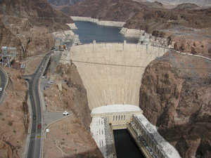 7 oct. Hoover Dam, Nevada et Arizona 726pi.