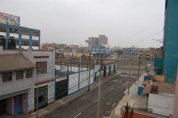 An early rise in Lima