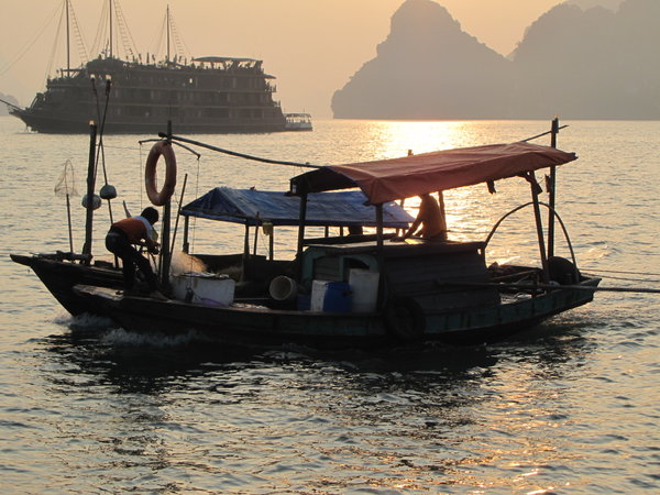 delivery, Halong Bay style