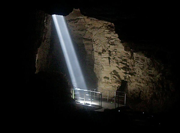 The beam of light in the Waitomo caves