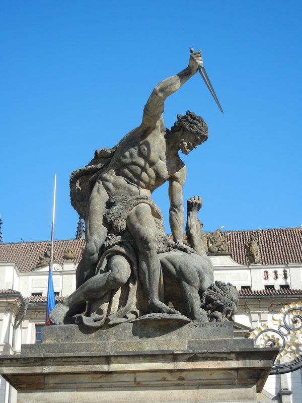 Figures atop the entrance at Prague Castle