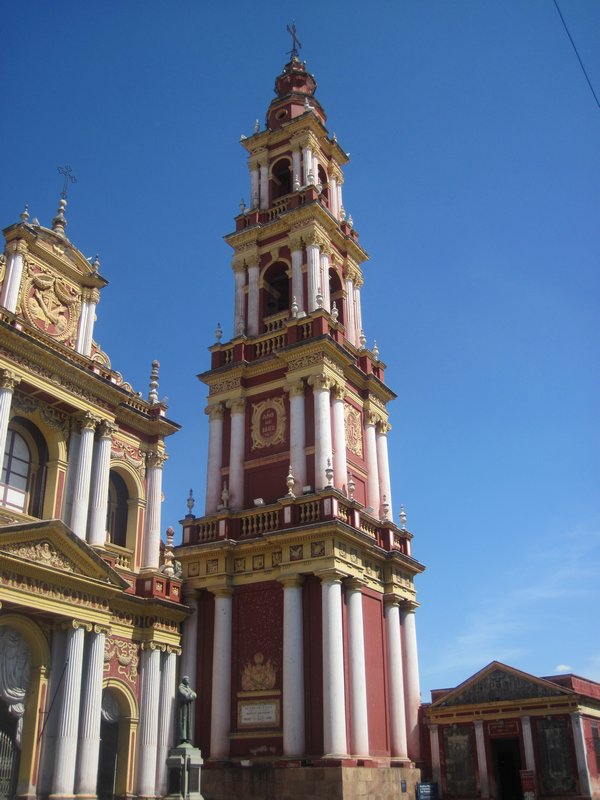 Iconic Salta Iglesia