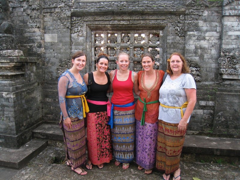 Lovely Ladies at Uluwatu Temple