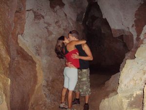 Amor en las cavernas. Love in the caves