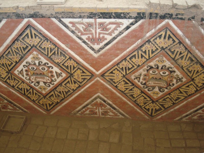 Muros cultura mochica (700 years old)