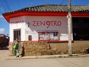 EL ZENTRO, EL MEJOR LUGAR DE SAMAIPATA-ZENTRO, THE BEST PLACE IN SAMAIPATA