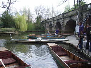 Punting boats at Magdalen Bridge
