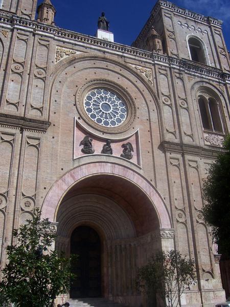 Catedral Nueva (La Catedral de la Inmaculada Concepción)
