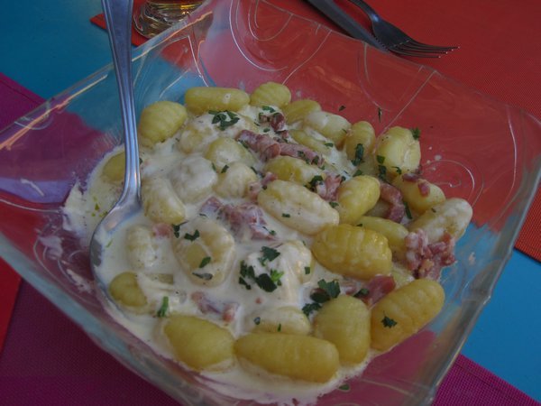 Gnocchi with lardons and a cheese sauce? YES