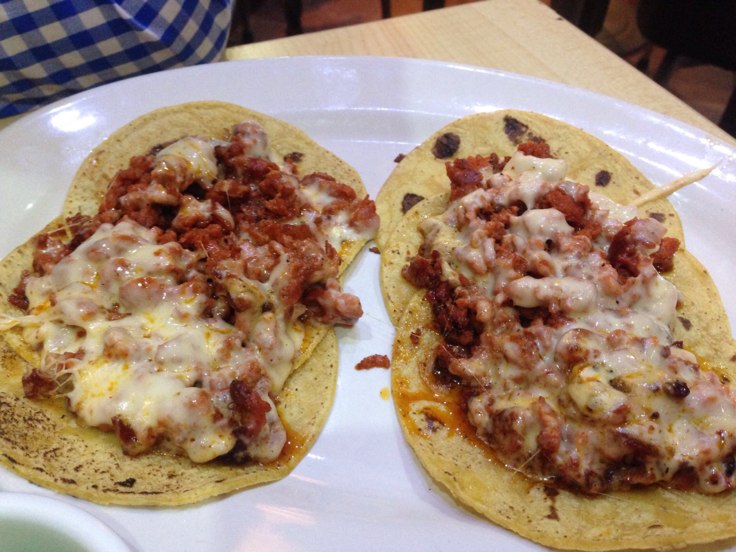 late-night-tacos-de-chorizo-con-queso-photo