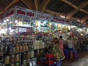 Inside the Bến Thành Market