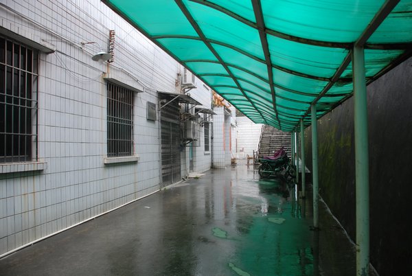 The alley leading to the orphanage