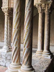 Each dyad of columns is unique