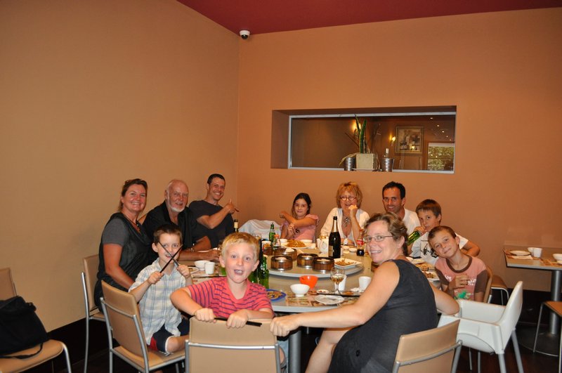 17. The Schoof clan eating chinese