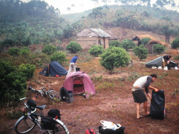 Free-Camping in Vietnam!