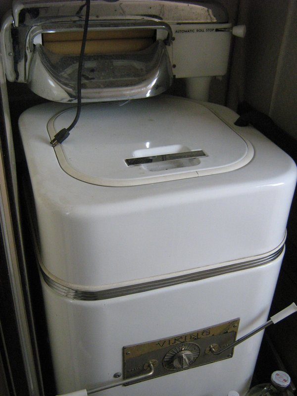 Old School Washing Machine