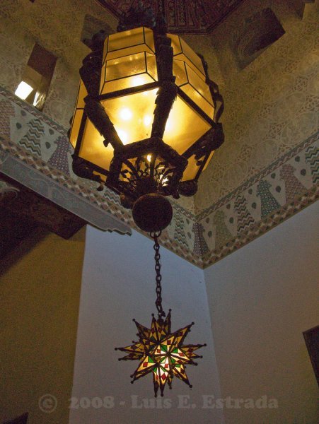 Couthouse Lamp