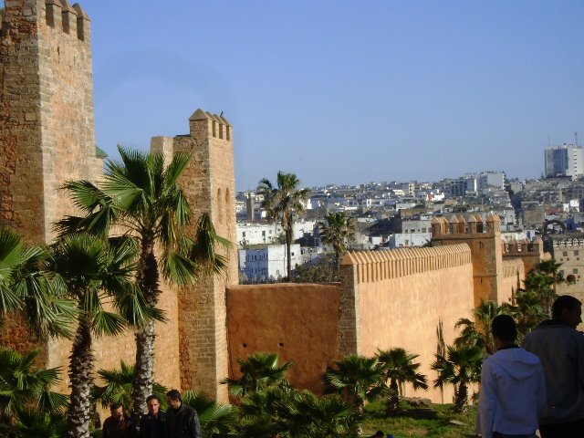 Rabat Kasbah walls, downhill