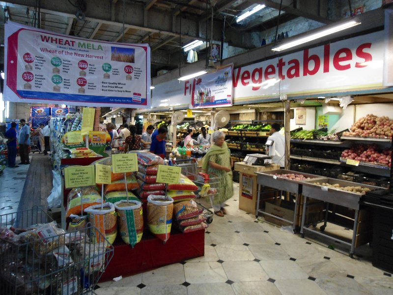 A supermarket in India! Take than, Áine!